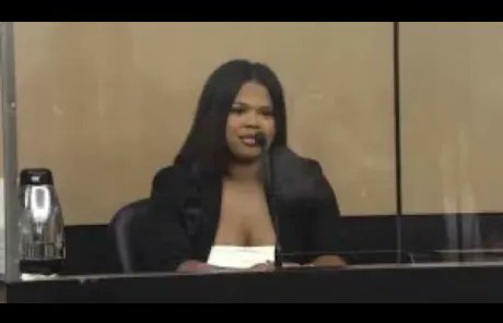 What punishment should Dominique Jones receive for destroying the lives of several Black men with her lies and lack of accountability? 

I wanna hear from the people who always post that Malcolm X quote out of context first.

#TravisRudolph