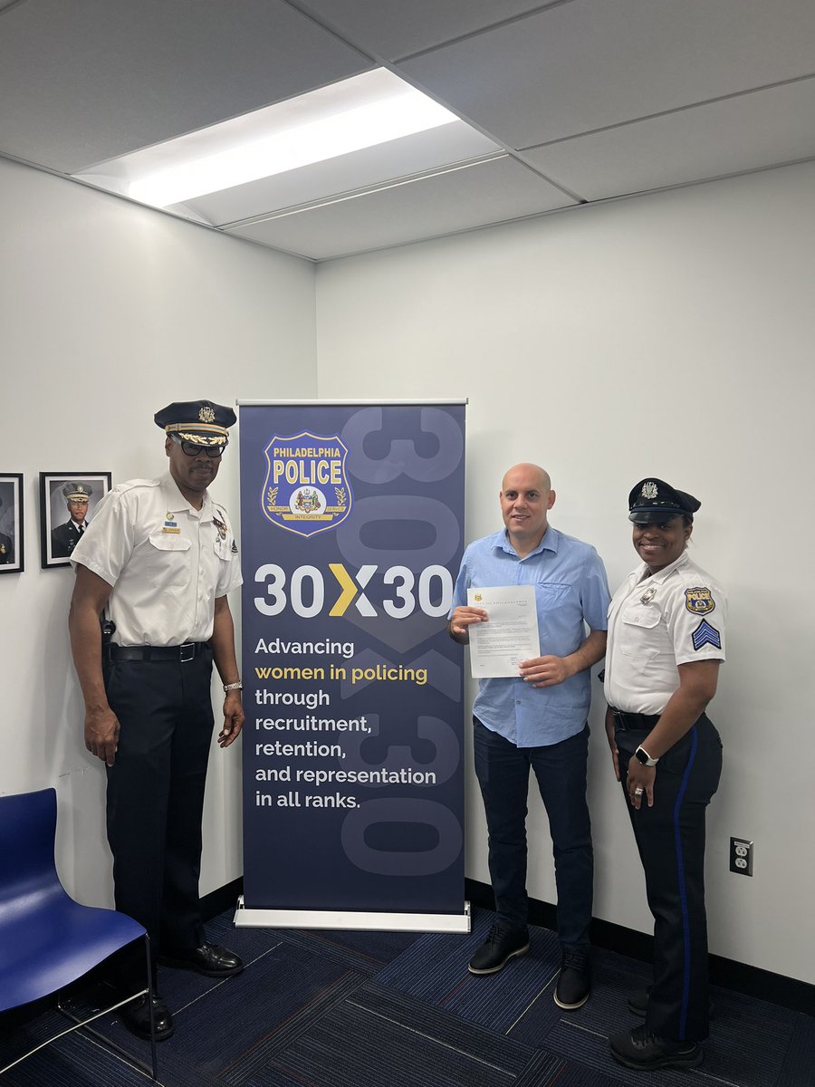 Good morning and that quick it’s throwback Thursday again. This time no throwback but new recruits accepting their letters for entrance into the Police Academy starting June 26 with class 401! Its your turn for class 402, 403, or 404! Get that application in TODAY! <a href="/PPDVJohnson/">Verdell Johnson</a>