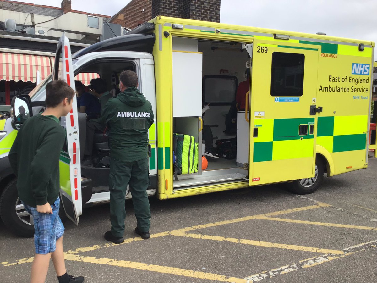 ParksideNorwich's tweet photo. Students enjoyed learning about the ambulance today when it visited. https://t.co/wwJ10IpF9T