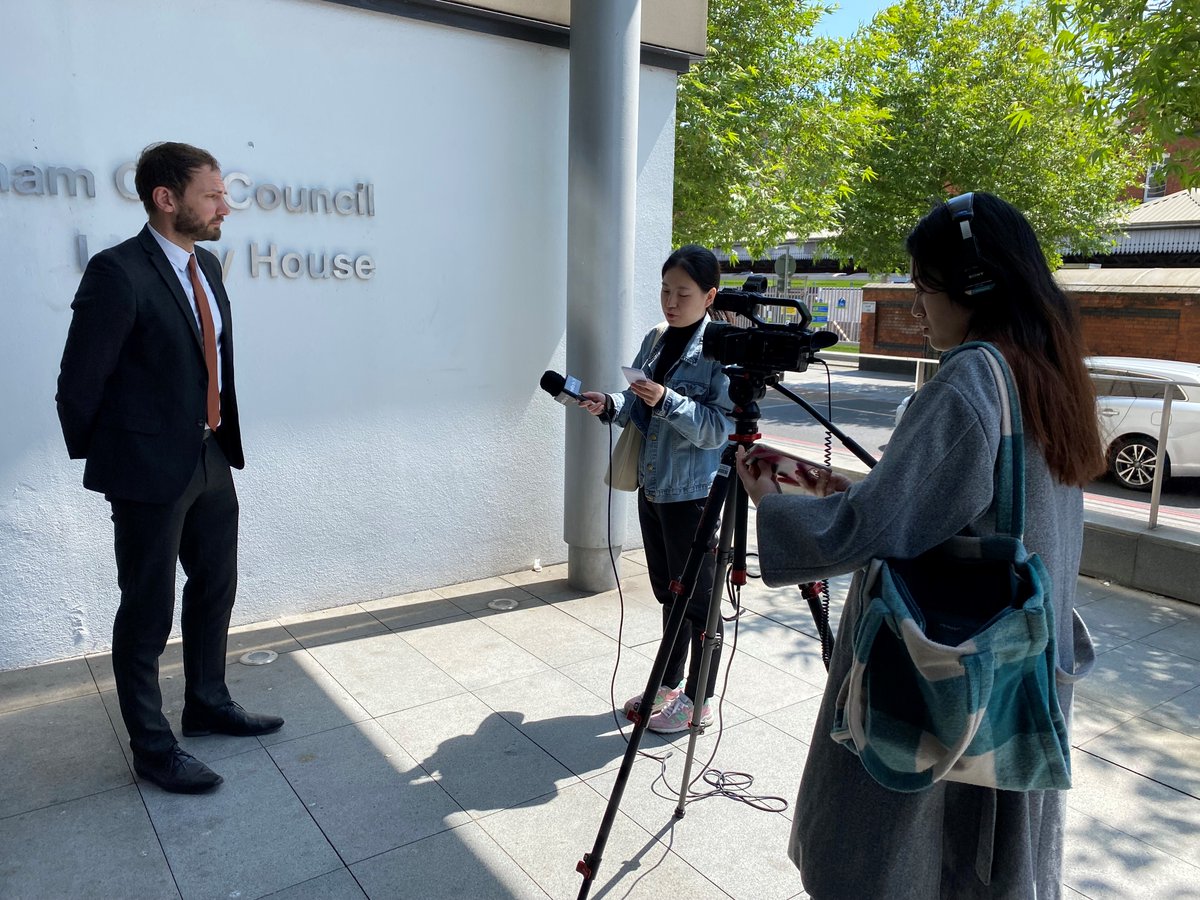 Tune in to <a href="/Notts_TV/">Notts TV</a> later today to hear our Director @ClimateBex chatting about our progress towards making #Nottingham a carbon neutral city! 💚