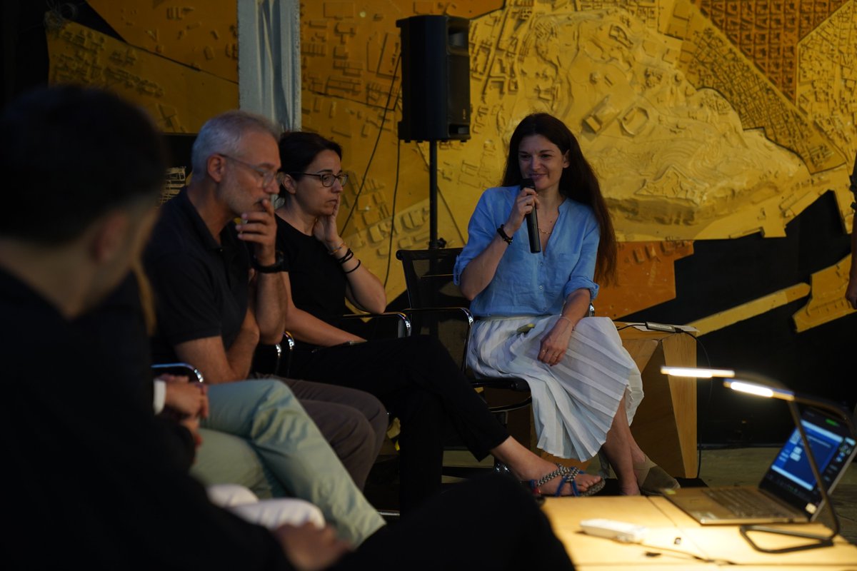 Respira_project's tweet photo. Thanks to all the invited guests who made our event yesterday really inspiring. Re/Thinking Urban Elements Event, part of #RESPIRA project, was an event dedicated to all the actors involved in the design, production, and use of innovative urban furniture in the public space. https://t.co/RXj0QkN6HN
