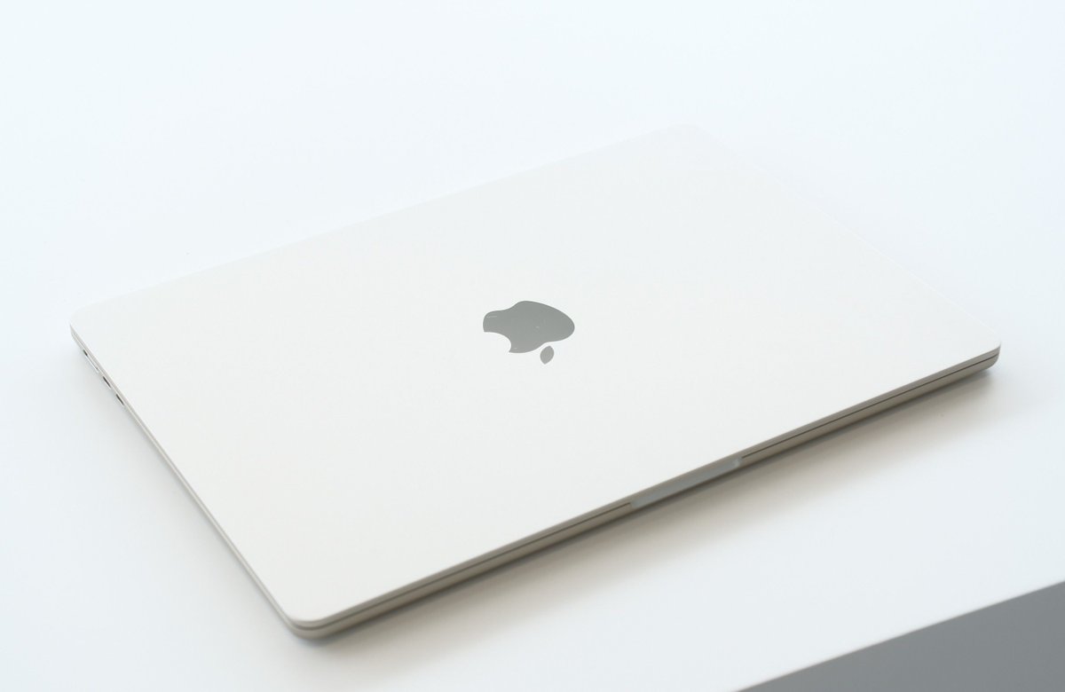 verge's tweet image. It’s time to start paying attention to 15-inch laptops theverge.com/2023/6/8/23751…