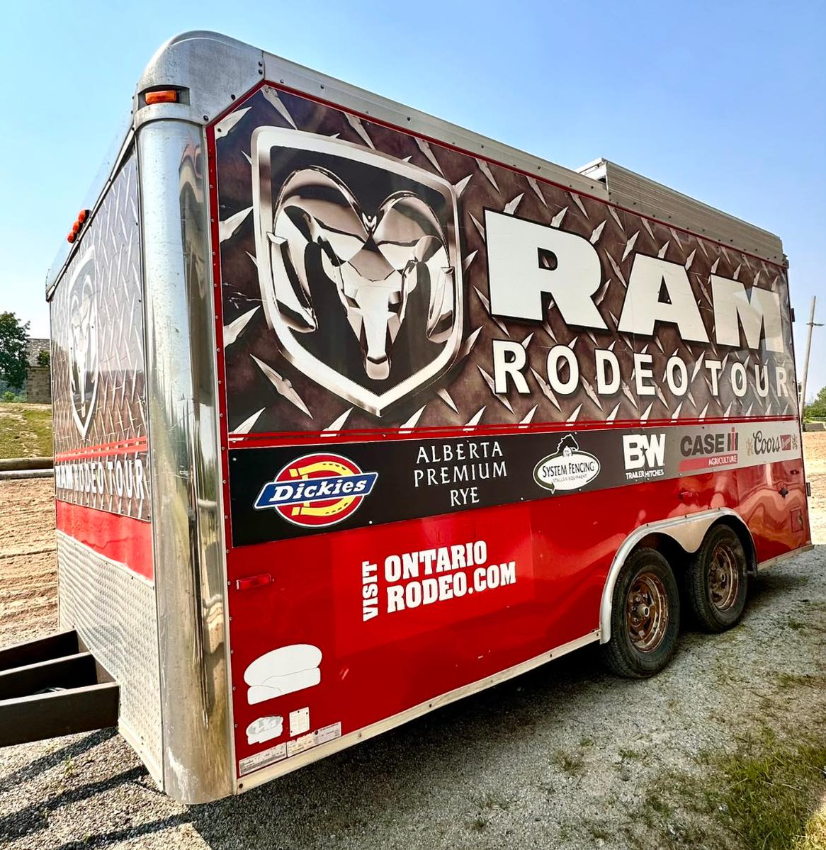 CHeritagePark's tweet photo. Giddy up for this weekends Ram Rodeo in #milton 
Last call to buy your Ram Rodeo tickets online and save $5!
https://t.co/1gbreOk5gq

#ram #ramrodeo #rodeo #tour #horse #horseriding #event #linedancing #mechanicalbull #bullriding #cowgirls #cowgals #cowboys #giddyup #familytime https://t.co/btmHbzpZ31
