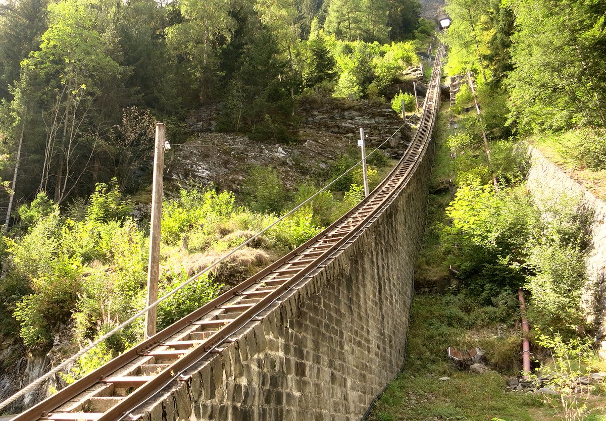 standseilbahnen's tweet photo. Funiculaire Le Châtelard - Lac d'Emosson
from June 9th, 2023 open for a great visit !!! 🙂😍👏👏
#funiculaire #funicular #emosson #suisse #schweiz #switzerland #standseilbahn #visitit 

➡️ https://t.co/e3TJx9cR7h https://t.co/Z8x8y7jP3m