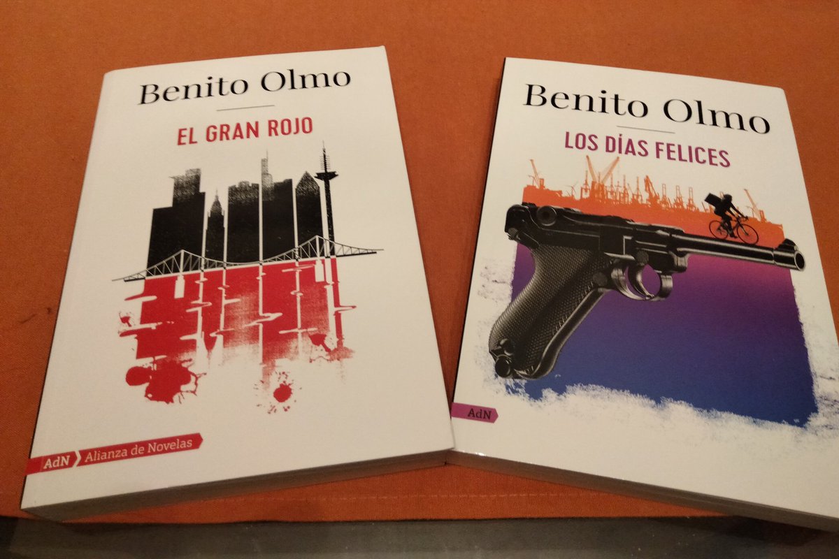 NEacO_'s tweet photo. Comenzando relectura de #ElGranRojo para después adentrarme en #LosDiasFelices de @BenitoOlmo !! https://t.co/7z5Di5NDJy
