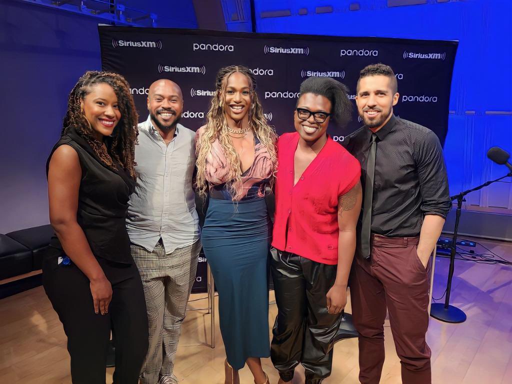 TODAY at 1pm EST on @SXMUrbanView ch 126, listen to the Black and Transgender in America Urban View Town Hall. Hosted by myself & @reeciecolbert. Big thanks to our panelists @HopeGiselle, @TheMrMilan and @TrevellAnderson - we laughed, learned & kept it allll the way real. 🙌🏽