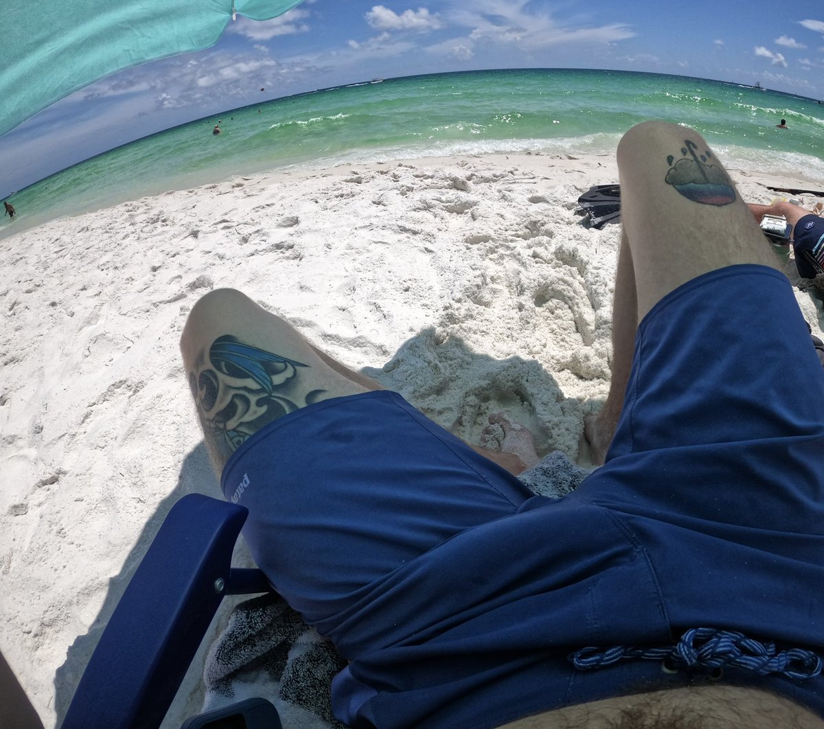 Bluekoi999's tweet photo. Freeballin at the beach always wakes up the snake 🐍 🏖️😘 https://t.co/4ZjpSCZvWR