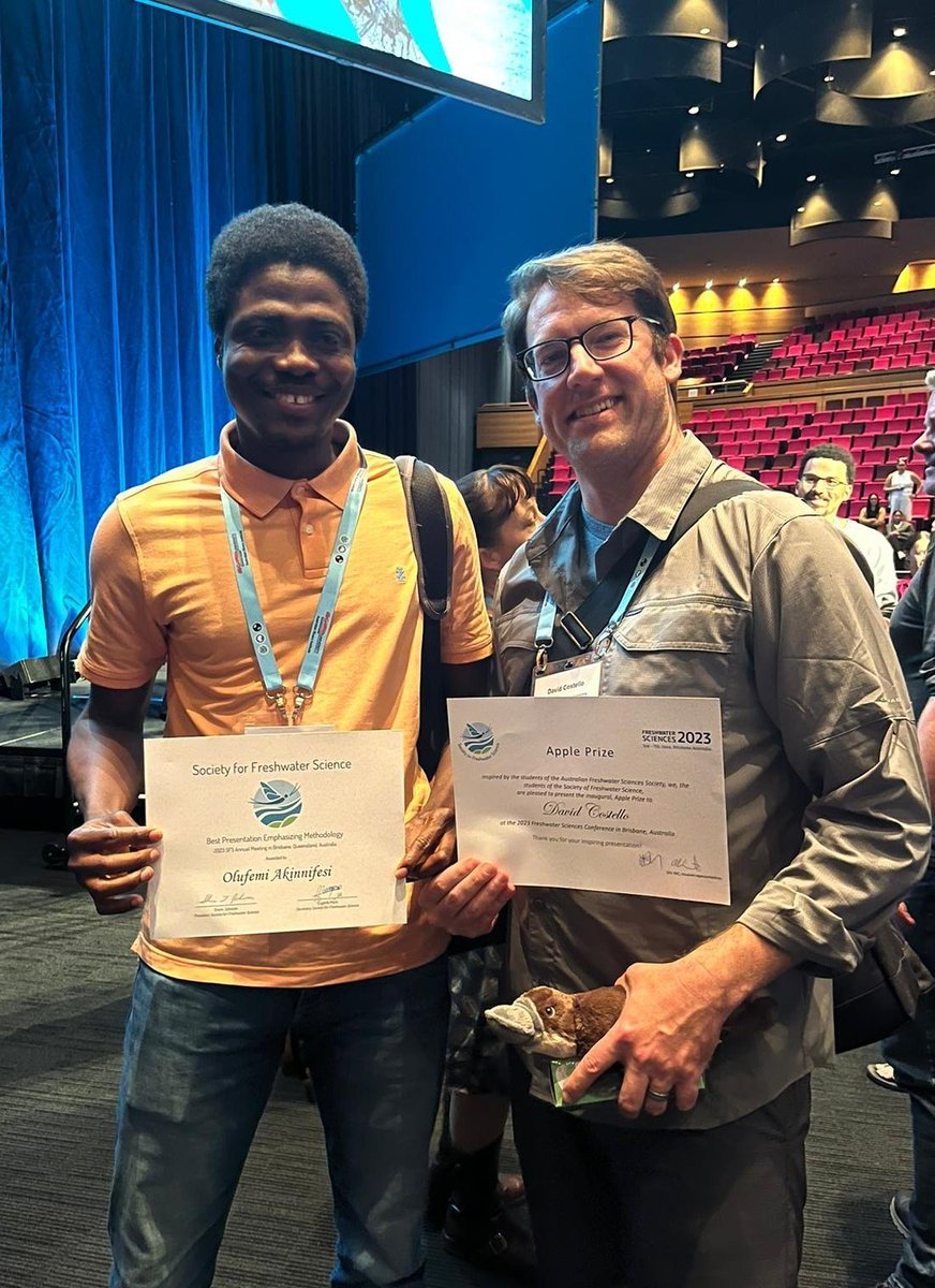 I feel so encouraged as my poster won the "Best Presentation Emphasising Methodology" prize@#FreshwaterDownUnder2023. Thanks <a href="/BenthosNews/">Freshwater Science</a> for the award; my advisor <a href="/CostelloLab/">Dave Costello</a> for his mentoring&amp; <a href="/LKCBiogeochem/">Lauren Kinsman</a> @AlbertsonLab <a href="/SallyEntrekin/">Sally Entrekin</a> for cheering me on.