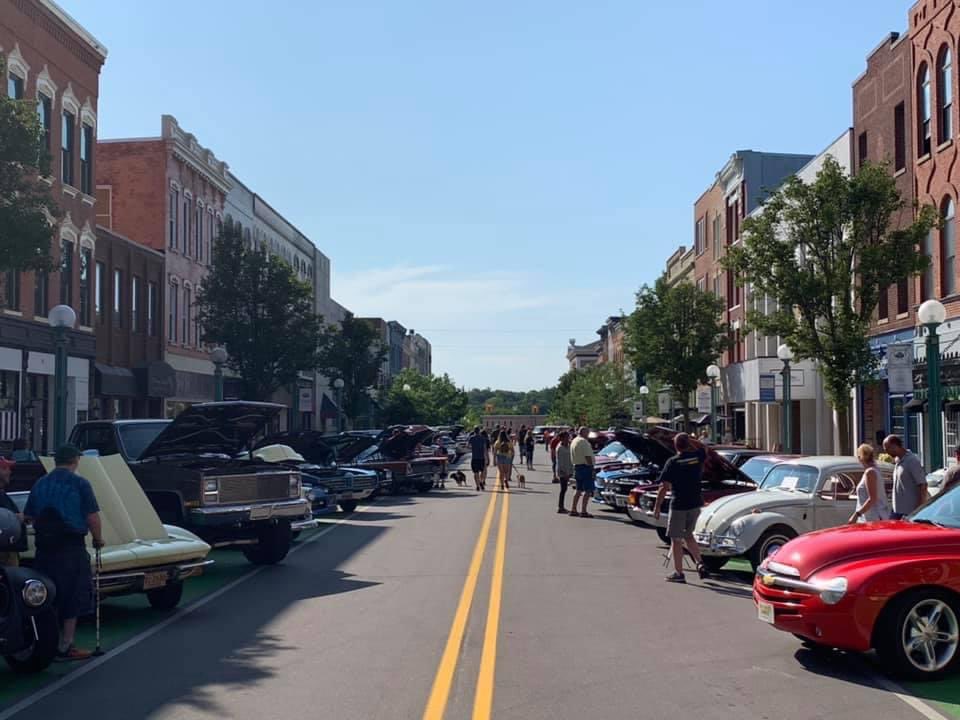 The first stop on the Back to the Bricks Promo Tour is in Adrian Michigan. 

Join us for a downtown car show and so much more! 

Car show is from 4-8pm, but there’s fun until 9. 

For full details visit: lenconnect.com/story/entertai…