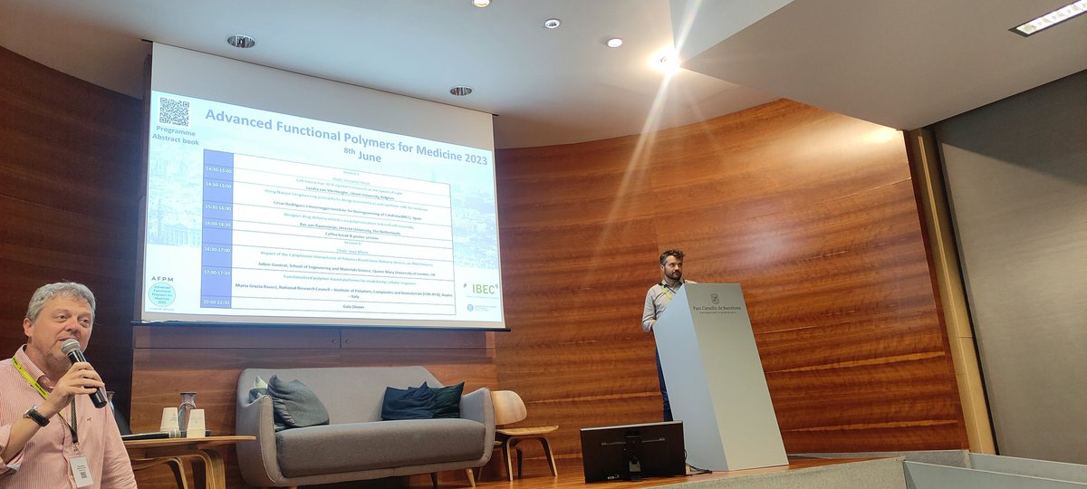 #AFPM2023 #POLYMERS #CONFERENCE #IBEC #UPC. Starting last session of the day. Prof. Julien Gatrout, from Queen Mary Universitynof London, is talking about gene delivery vectors. A pleasure to have you at #AFPM.