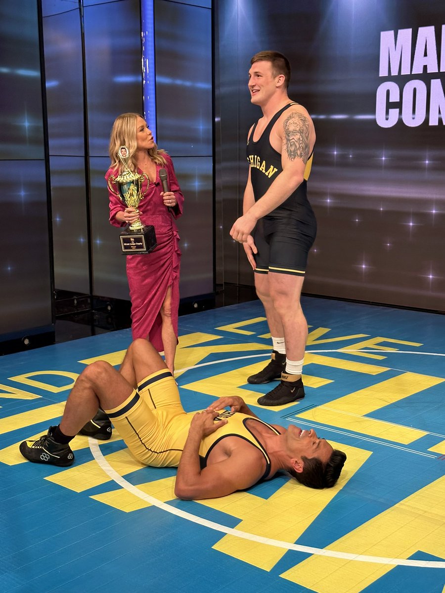 Michigan Wrestling tweet media