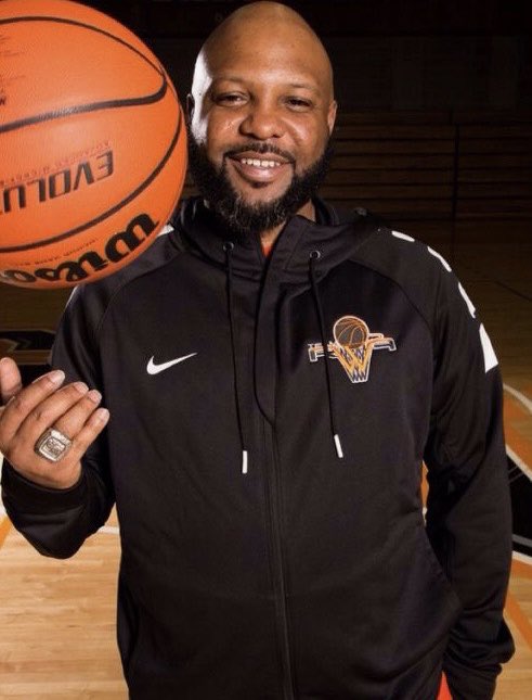 EP Basketball tweet media