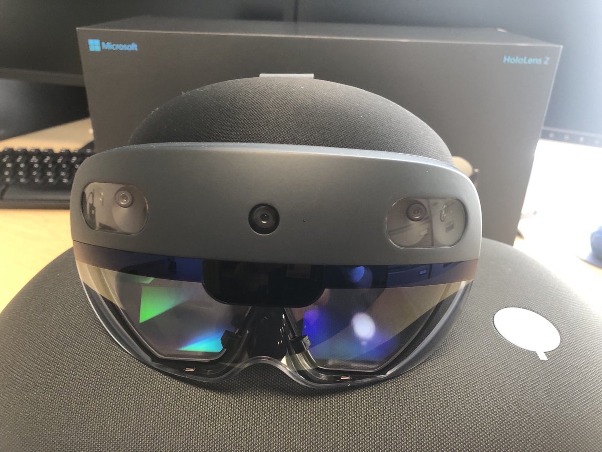 Look 👀 what has arrived at the office today#Hololens2 #AugmentedReality

Cannot wait to explore applications to enhance #MedicalEducation
Thanks ⁦@CTMMedEd⁩ for your support ⁦@CwmTafMorgannwg⁩ ⁦@CTMSCBU⁩ ⁦@CTMUHB_RD⁩