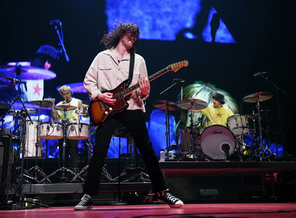 paramore_tour's tweet photo. HQ photos from #ParamoreDetroit
📸 Robin Buckson for The Detroit News https://t.co/ewz2GdzG63