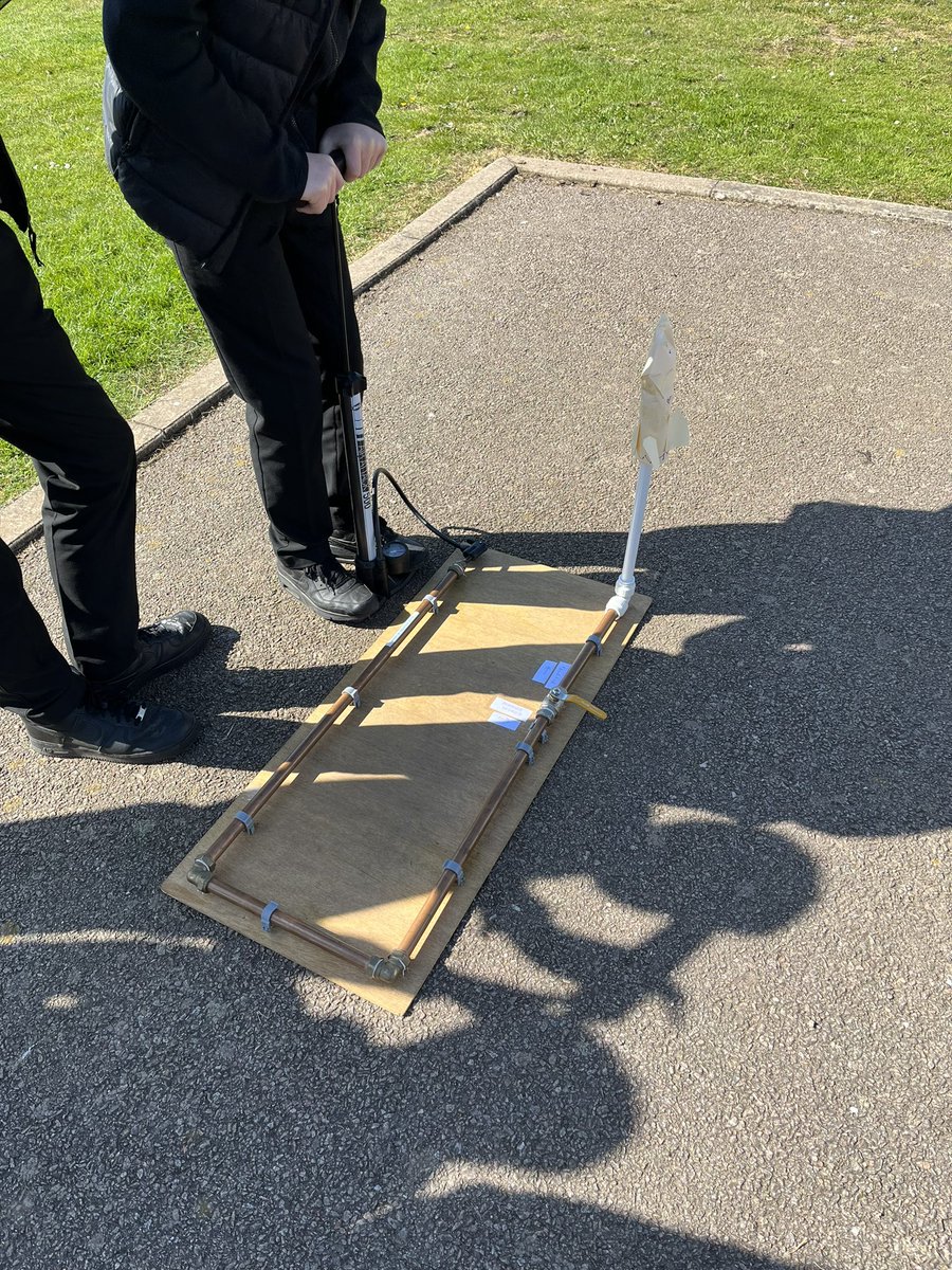 Had some lovely lessons with 1A last week as we wrapped up our S1 space topic by discussing the likelihood of life elsewhere in the universe and designing aliens, followed by building rockets and some fun outdoor learning.

#Space #Science #outdoorlearning