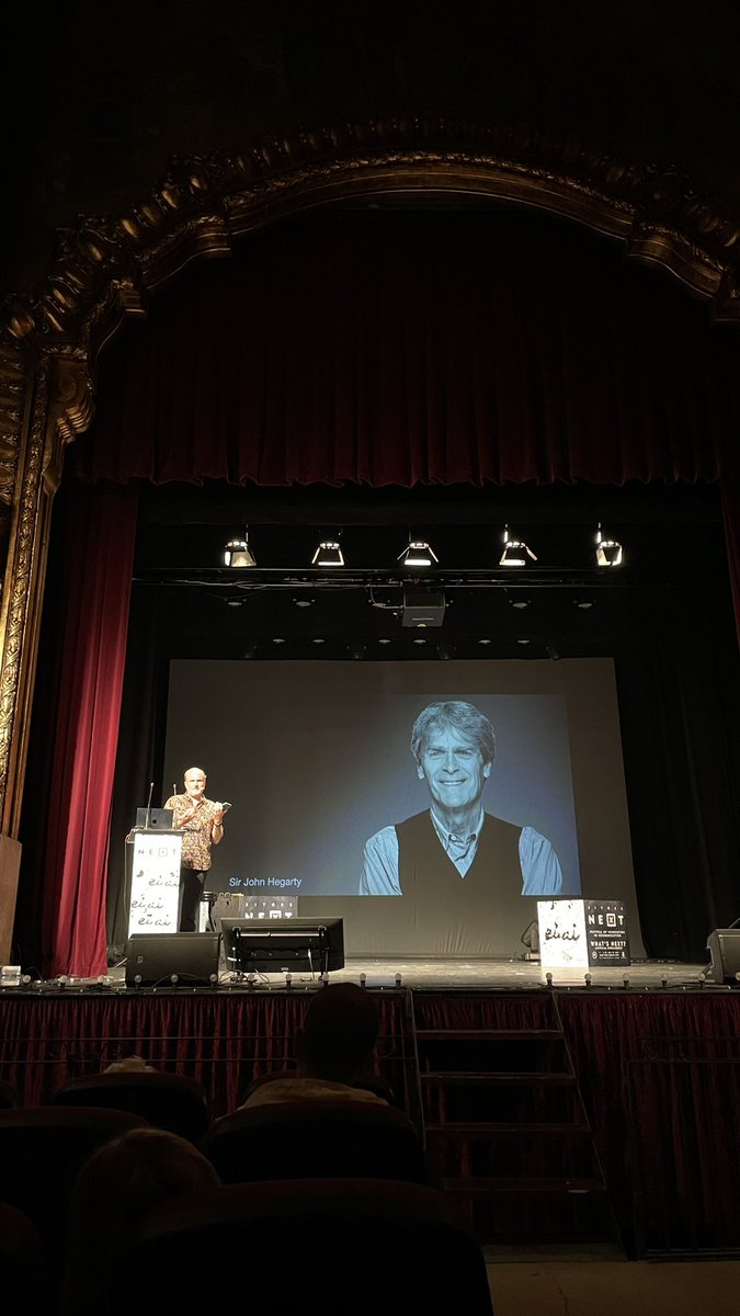 marc_mf's tweet photo. Chatting with Sir John Hegarty’s twin by @joakimborgstrom at @sitgesnext https://t.co/OhAJWNk3Fs