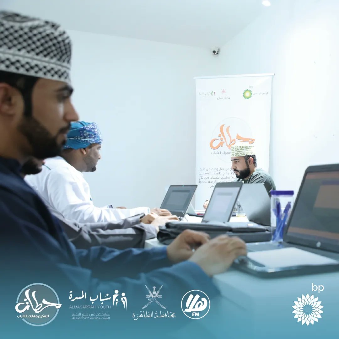 awjalmaali's tweet photo. مقتطفات من أداء مهندسي برنامج محطات لاختبار الرخصة الكهربائية، القسم النظري في شركة مزون📝⚡️
.
.
.
#شباب_المسرة #محطات #bp_oman https://t.co/g2fX0Unug2