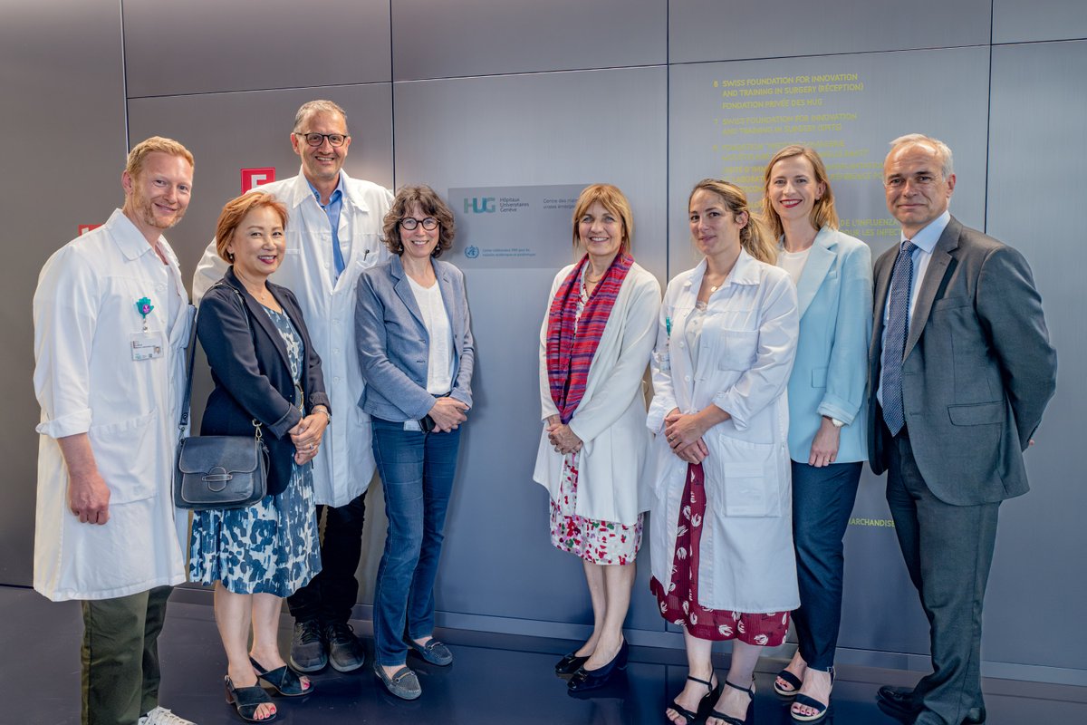 hug_ge's tweet photo. L’OMS, l'@UNIGEnews et les HUG ont officialisé hier la désignation du Centre hospitalo-universitaire des maladies virales émergentes en tant que Centre collaborateur de @WHO pour les maladies épidémiques et pandémiques #OMS #médecine #virus https://t.co/YH6ctxxENZ https://t.co/0jZYcsXgF3