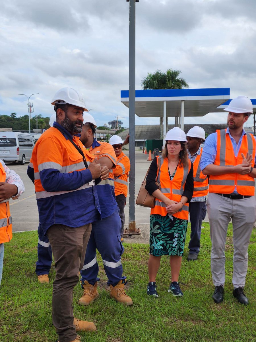 The_PRIF's tweet photo. Site visit by  PRIF partners to a road rehabilitation project in #Walu bay #Suva,  financed by  #WorldBank and Government of #Fiji and #ADB  implemented by #Fiji Roads Authority. https://t.co/kkn3uxIbJZ