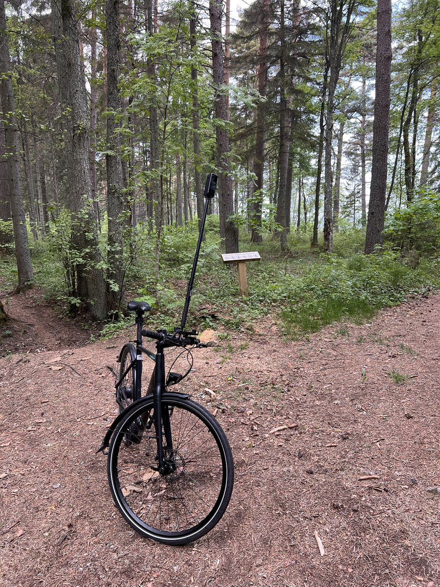 PanoXGlobal's tweet photo. New setup, new journey. Let's get rolling!
📷 @nikonschool
#pilotone #360photo #video #bikelife #sport #adventure https://t.co/9R8u2hRmA4