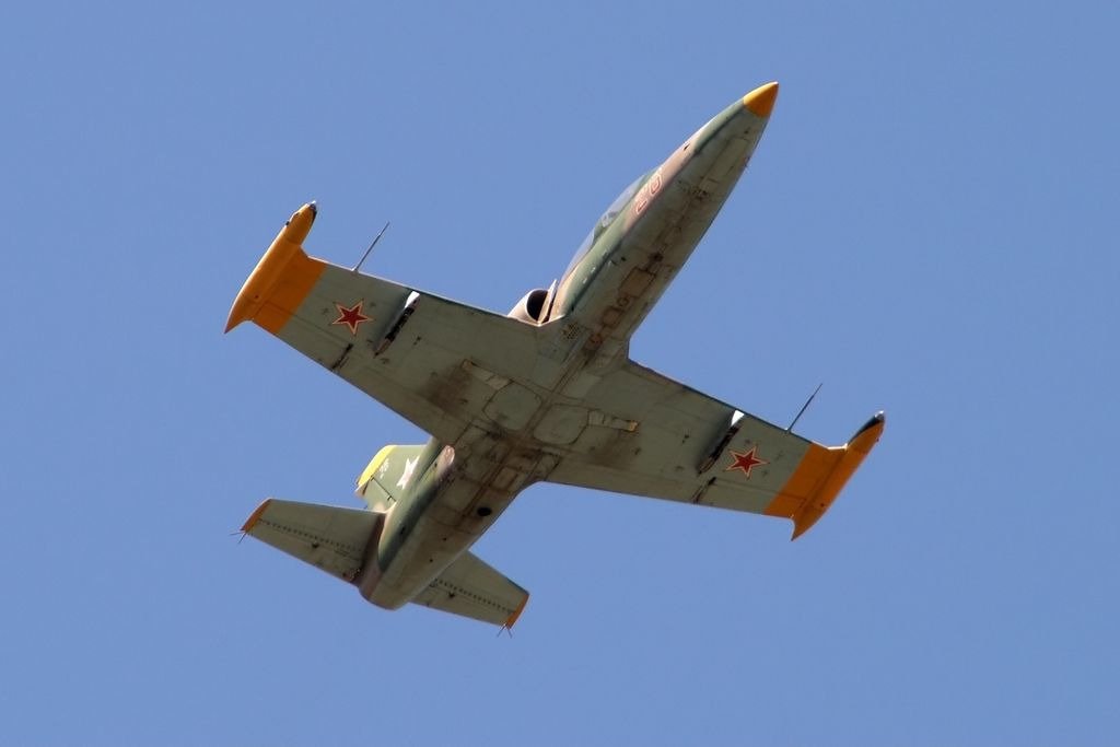 The underside of an L39 Albatros in-flight, 2008