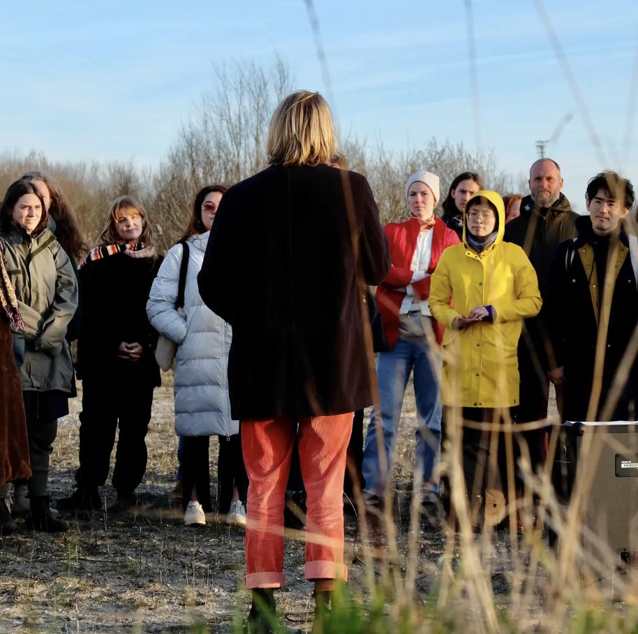 Amsterdam Science Park is hosting the festival Met Andere Ogen aimed at exploring the relationships with urban nature. The festival brings together artists, citizens and scientists  to build spaces that humans and other life forms can share.
waag.org/en/event/witho…