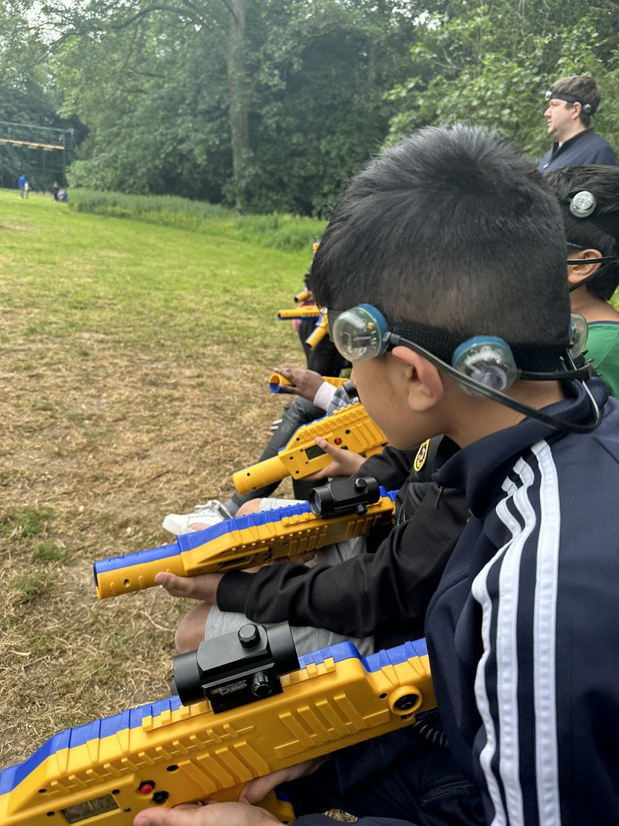 MissAKhan_'s tweet photo. Lots of morning fun after a good breakfast. Firstly climbing where we were all brilliant and all had a go followed by laser tag- we were very competitive! @PGLTravel @WestminsterBD3 https://t.co/x0gOV3QwbH