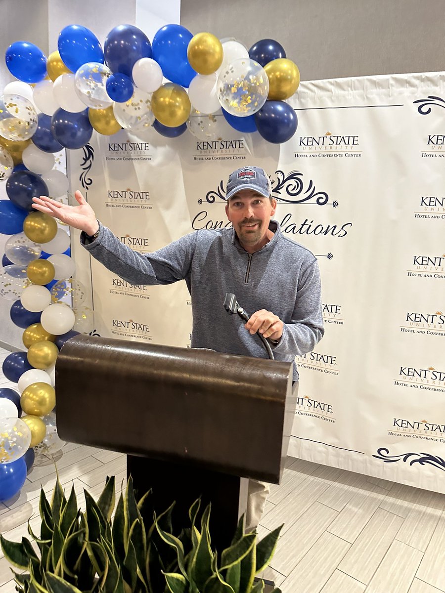 zzsmiller's tweet photo. S/O to #ChadMiller the new #President of @KentState https://t.co/X6pSNx0vid