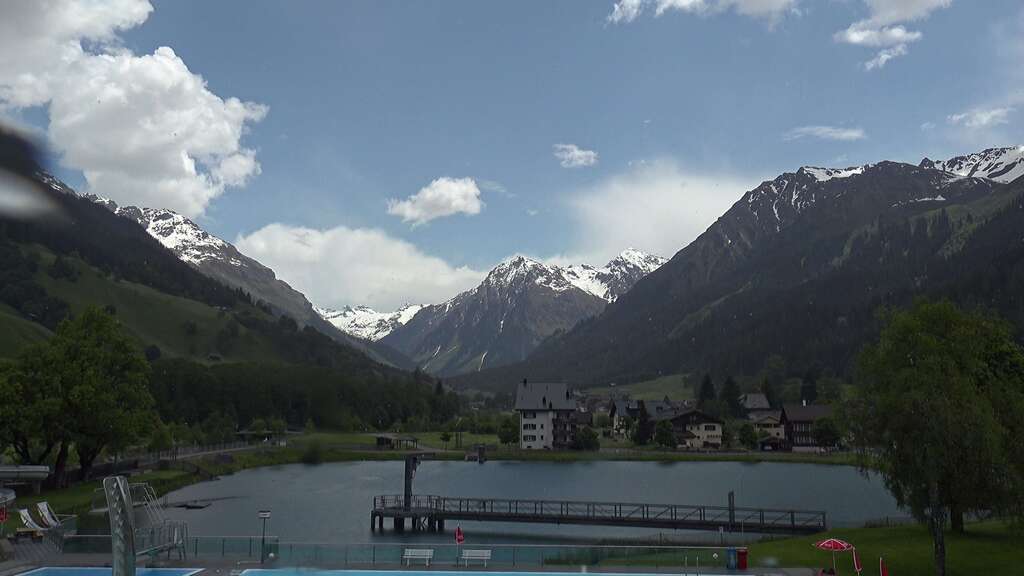 Daily pic #Strandbad #Klosters #Silvretta