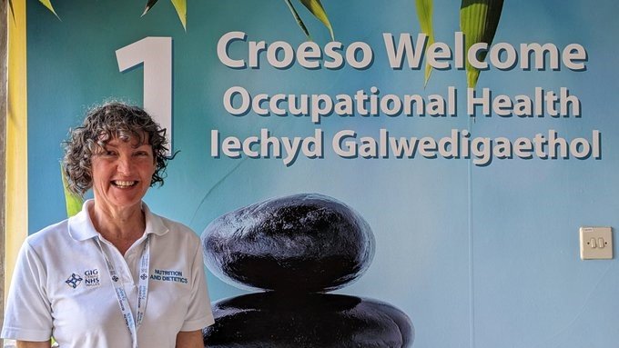 I am proud to be a dietitian as I have the privilege of meeting & working with many different people to promote Nutritional Health and Wellbeing in the workplace for staff. @cav_dietetics #DW2023 #WeAreDietetics