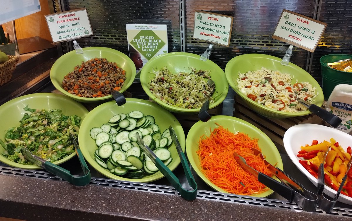 EmanuelSchFood's tweet image. Today we are featuring #PoweringPerformance #FoodForTheMind Spiced Lentil, Black-eyed Bean &amp;amp; Carrot Salad #EcoWeek #vegan @Emanuel_School @natdavies1973 @IndiesSodexo