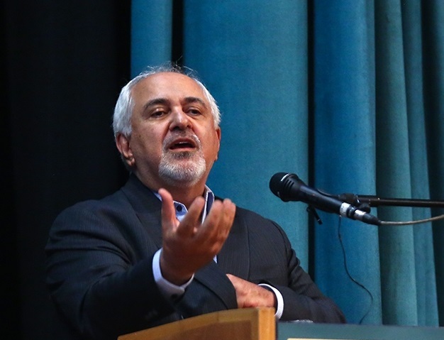 İran'ın Eski Dışişleri Bakanı Cevad Zarif Clubhouse'da konuştu: 📍 Bonn Konferansı'nda İran'ı temsil ettim. Kasım Süleymani Olmasaydı Afganistan konulu Bonn Konferansı'nda bu kadar etkin olamazdık. (5 Aralık 2011 Afganistan'ın geleceğinin tartışıldığı Bonn Konferansı) 📍