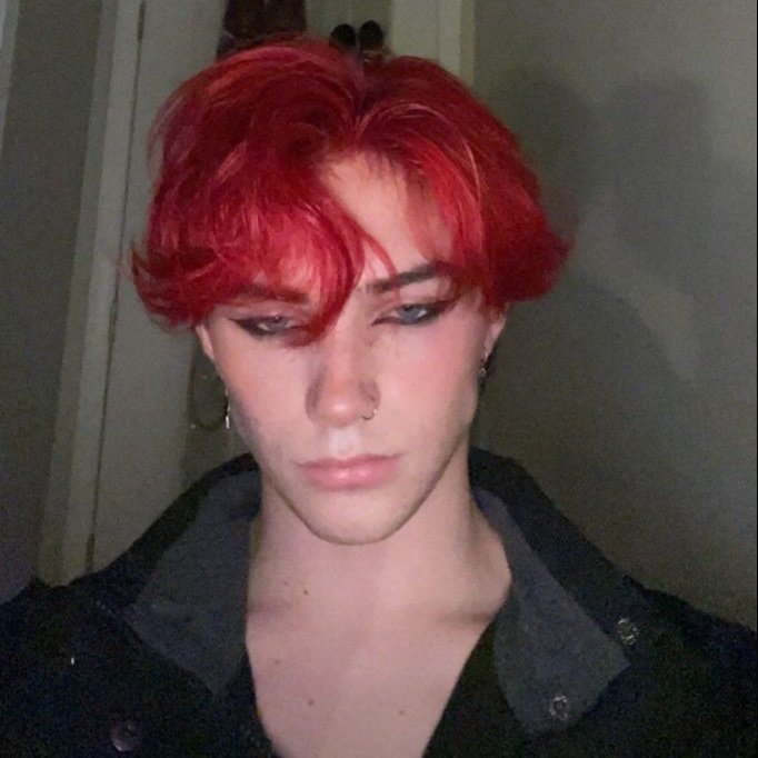 𝕵𝚄𝙻𝙴𝚂. tweet media