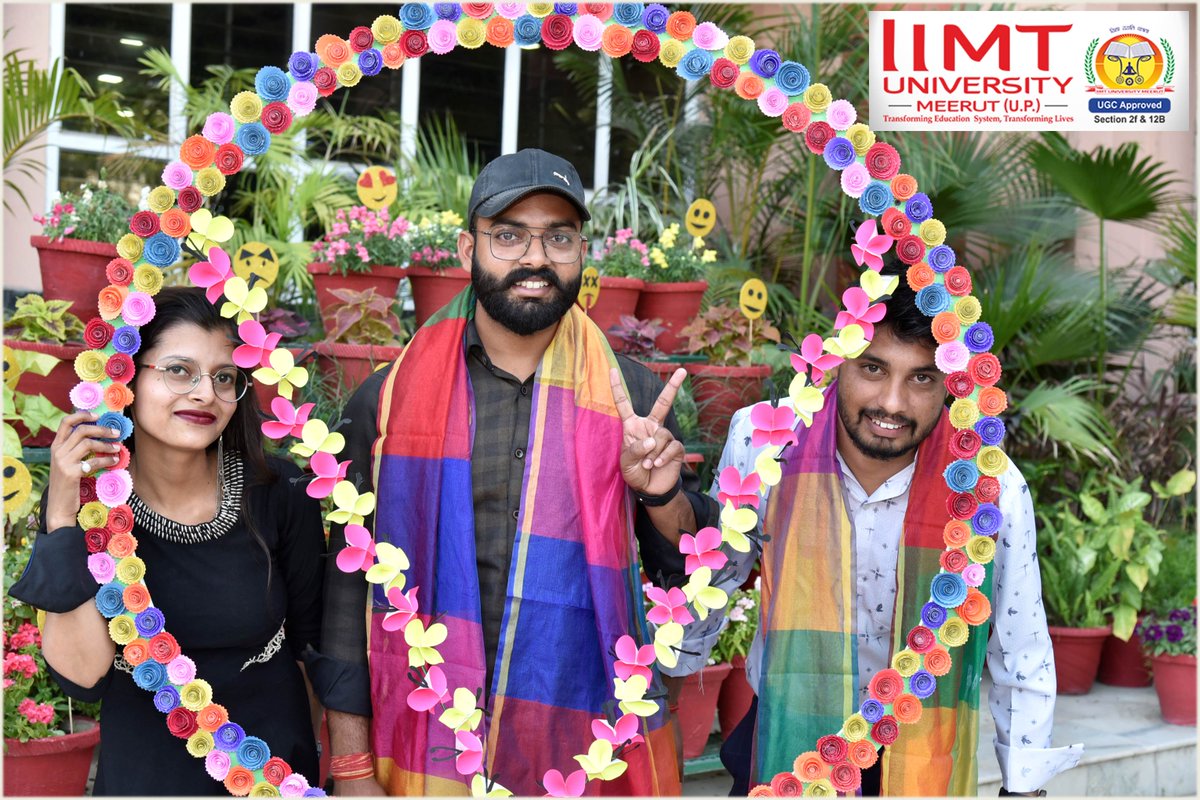 IIMT_U's tweet photo. #ThursdayThrowback Sometimes you just need to smile as you remember all the silly, embarrassing, and childish things you did in college that ended up defining who you are.
#ProudAlumni #ProudIIMTians #IIMTians
#memoriesforever #smilingfaces #bestfriends https://t.co/YvtWqwJCkO