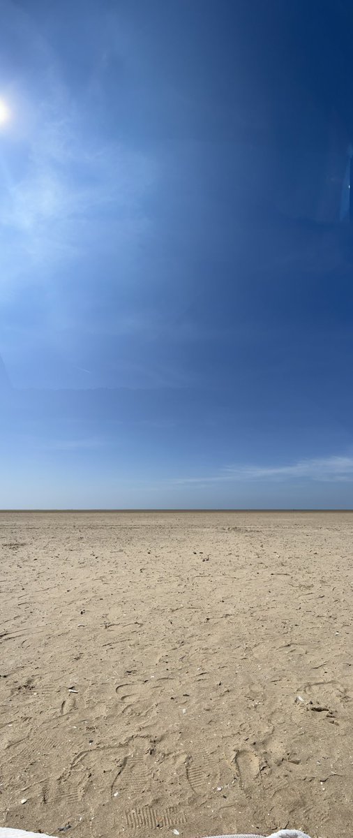 CharlieMadison's tweet image. Welcoming my 30th year on this earth in my element 🌊☀️