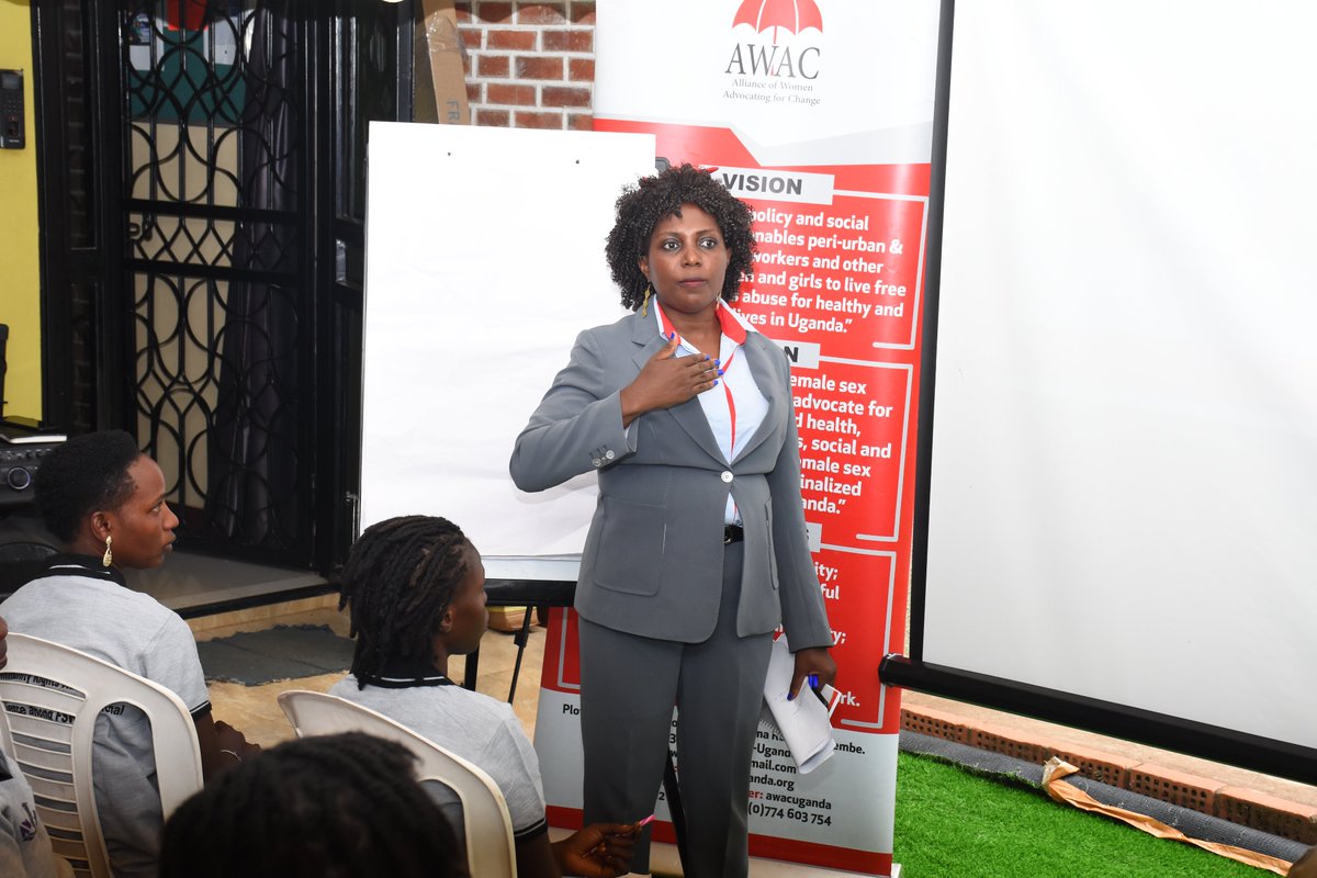 awacuganda's tweet photo. 📢📢Happening!
This is one of our merriest June moments!
Today, with support from @awdf01, we have started the 2-day orientation of FSW #DistrictCommunityRightsAdvocates for our new #GrassrootSocialAccountability project we inaugurated this year.
#IntersectionalResilience https://t.co/wJRoQw3OFz