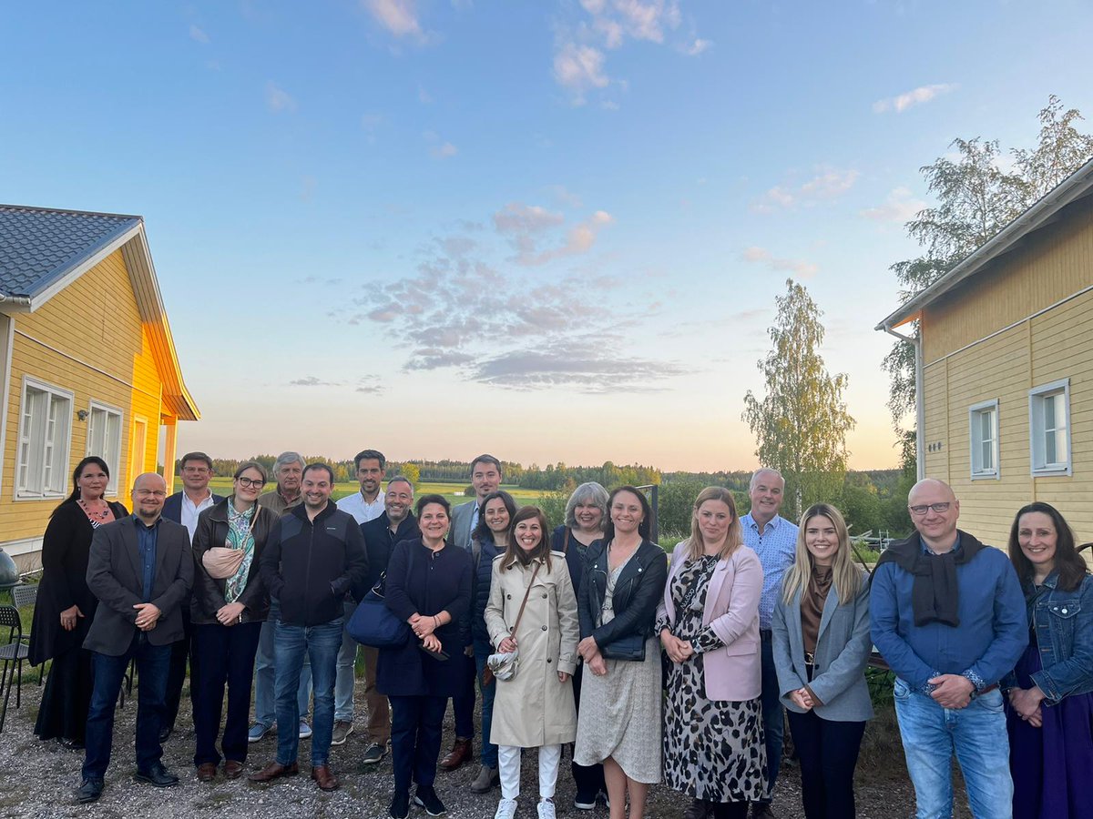 📰 <a href="/OPECantabria/">OPE Cantabria</a> participó en la reunión interregional/internacional del 𝗽𝗿𝗼𝘆𝗲𝗰𝘁𝗼 𝗟𝗢𝗧𝗧𝗜 celebrada en #Lahti, Finlandia.

<a href="/West_BIC/">WestBIC</a> <a href="/PHliitto/">Päijät-Hämeen liitto</a> @GrandENov <a href="/ResolvoSrl/">Resolvo</a> <a href="/NWAssembly/">Northern & Western Regional Assembly</a>

➕ℹ🔗 bit.ly/3qBmGwm