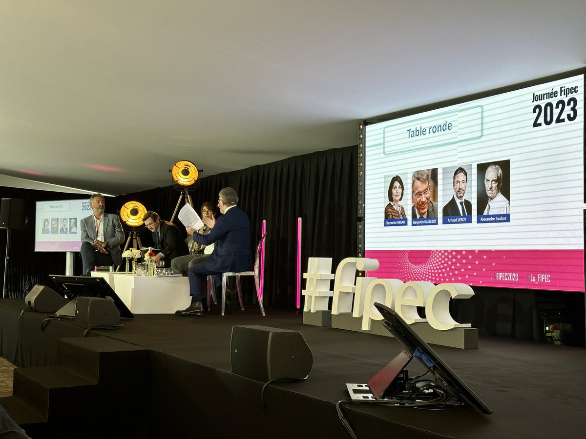 guillaumecairou's tweet photo. #fipec | Ravi de représenter @dcarlach à la journée #FIPEC « Organiser l’imprévisible : le monde industriel doit-il changer sa manière de produire ? ».
Un grand merci à son président Jacques Menicucci et à l’ensemble des industriels des peintures, encres, colles et produits dérivés pour leur accueil chaleureux.
Soyez assurés de notre soutien sans faille.
#medef @la_fipec #fipec2023