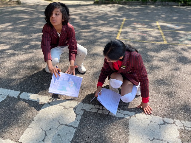 OrleyFarmSchool's tweet photo. Year 5 put their map reading skills to the test this week by completing the #OFSOrienteering course in #OFSGeography. Thankfully no one got lost! #Orienteering #geography #harrowschools #OFSGoodjudgement https://t.co/Ueos805edg