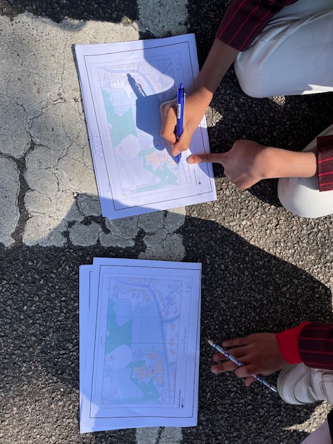 OrleyFarmSchool's tweet photo. Year 5 put their map reading skills to the test this week by completing the #OFSOrienteering course in #OFSGeography. Thankfully no one got lost! #Orienteering #geography #harrowschools #OFSGoodjudgement https://t.co/Ueos805edg