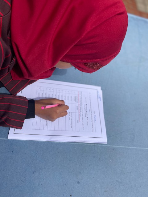 OrleyFarmSchool's tweet photo. Year 5 put their map reading skills to the test this week by completing the #OFSOrienteering course in #OFSGeography. Thankfully no one got lost! #Orienteering #geography #harrowschools #OFSGoodjudgement https://t.co/Ueos805edg