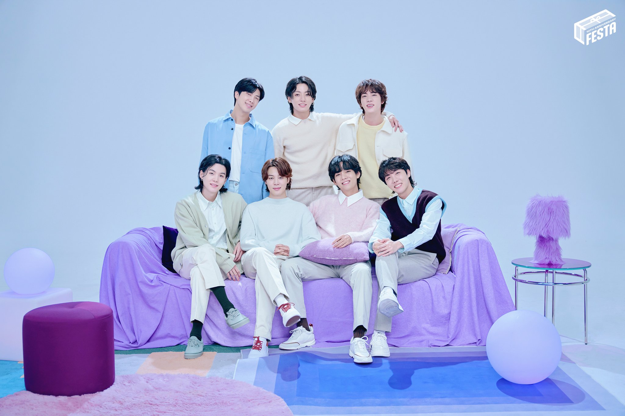BTS 10周年 FESTA ARMY 2023ラウンジ 7枚セット festa10_anniversaryday1.jpeg