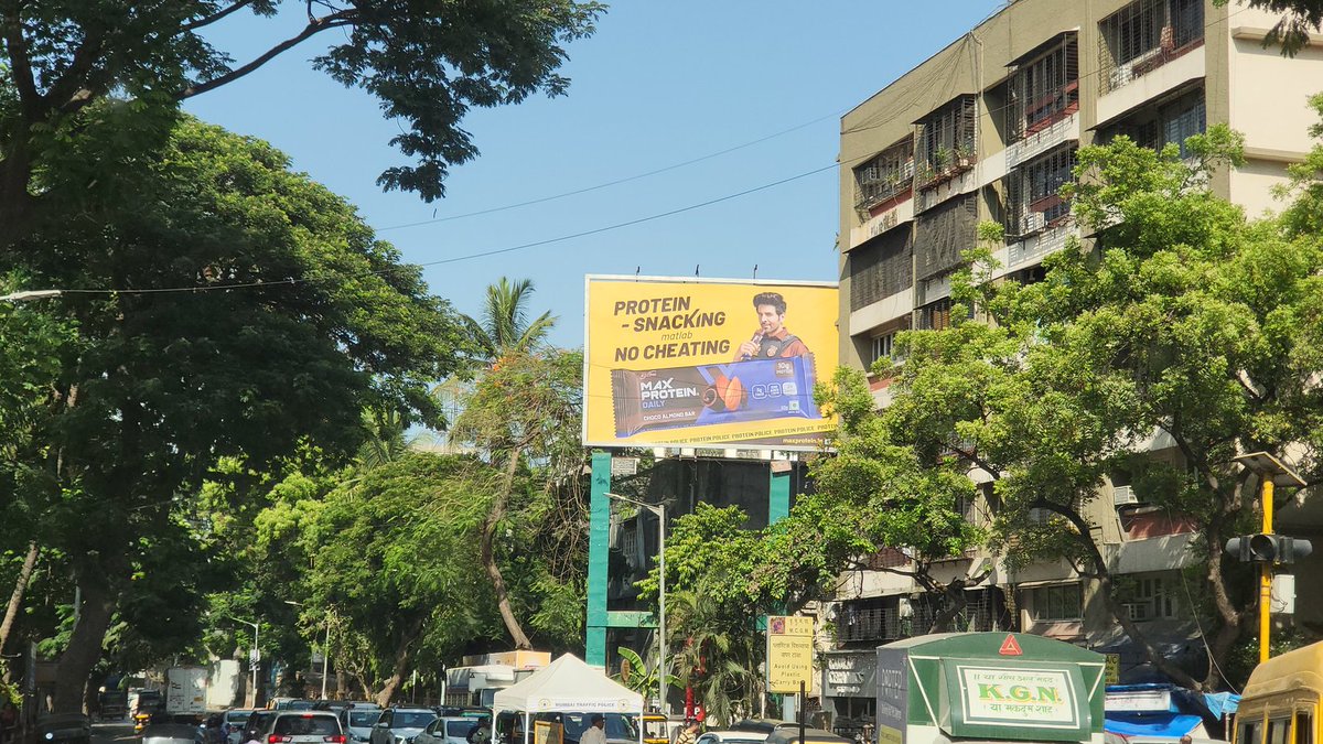 TruthKaBaap's tweet photo. #KartikAaryan is flavor of this season 😋❤️ @TheAaryanKartik 

#maxprotein #BrandAmbassador https://t.co/v8uWgbXJ9A