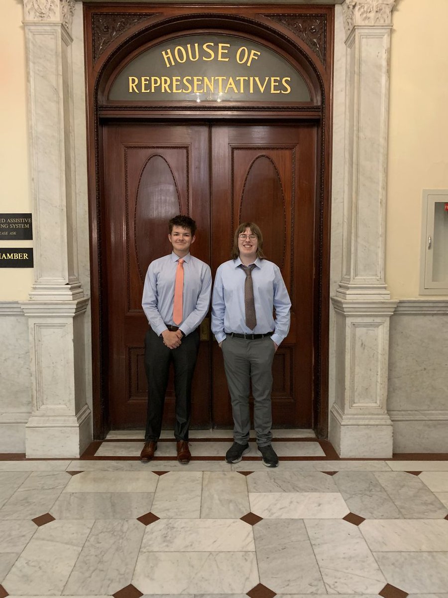 joshscutler's tweet photo. Glad  to welcome some new State House interns this week: Kristen Usherwood is a senior at Bentley, Hayden Smith just graduated from Bryant University, Adam Everidge going into his senior year at UMass Boston and Jake Nelson is headed to George Washington this fall. Welcome all! https://t.co/iECDMy2iDS