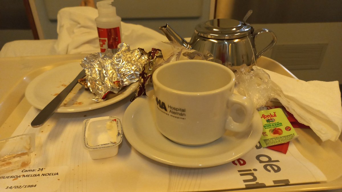 melisanf2014's tweet photo. @InformaCosmos Desayuno en el hospital https://t.co/A45jb0qsLV