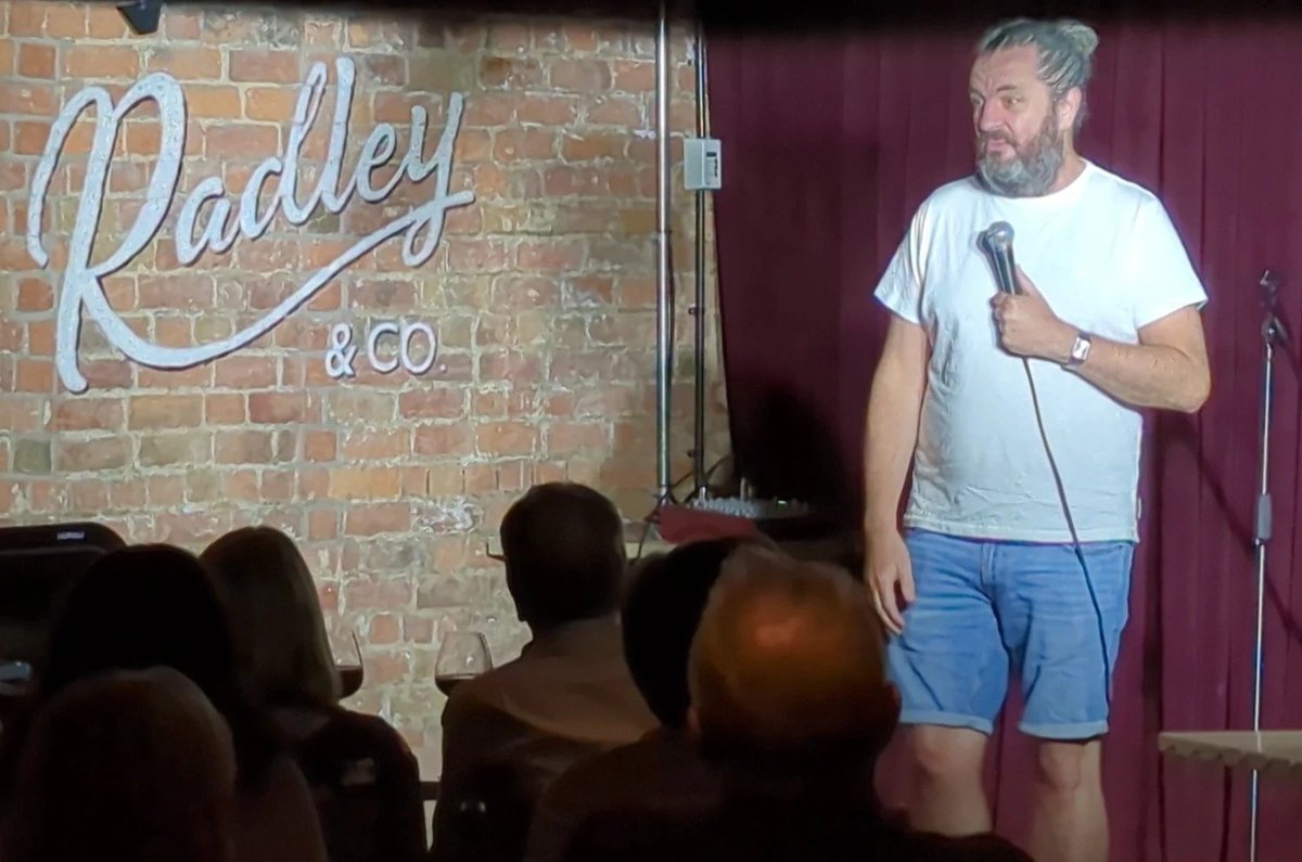 IAmAdamAnwar's tweet image. Had a beaut of a gig last night at the Lion and Swan in Congleton for @ComedyInAVan 

Brilliant audience to perform in front of and @robriley73 @ChrisWash_ &amp;amp; @tonyburgess were all excellent