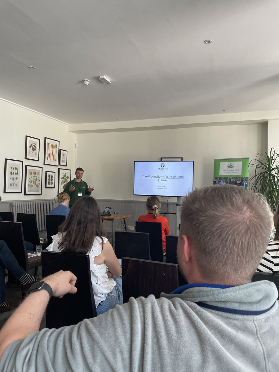 LsaFellowship's tweet photo. Up next we have Eliot Barden from @MajesticTrees is giving us a fascinating insight into the future of trees 🌱🌲🌳 #treeestablishment https://t.co/sDhXW47YwH