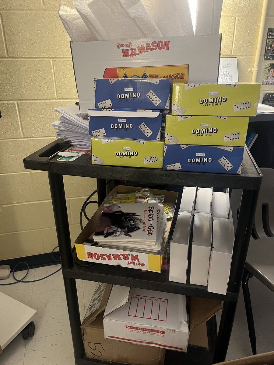 Packing the Kindergarten Readiness Kits to be given out next week at our incoming Kindergarten play date at Hannah School! This program is supported and fully funded by a generous grant from the Beverly Education Foundation. <a href="/Hannahschooners/">Hannah School</a> @beverly_schools <a href="/BevEdFoundation/">BeverlyEdFoundation</a>