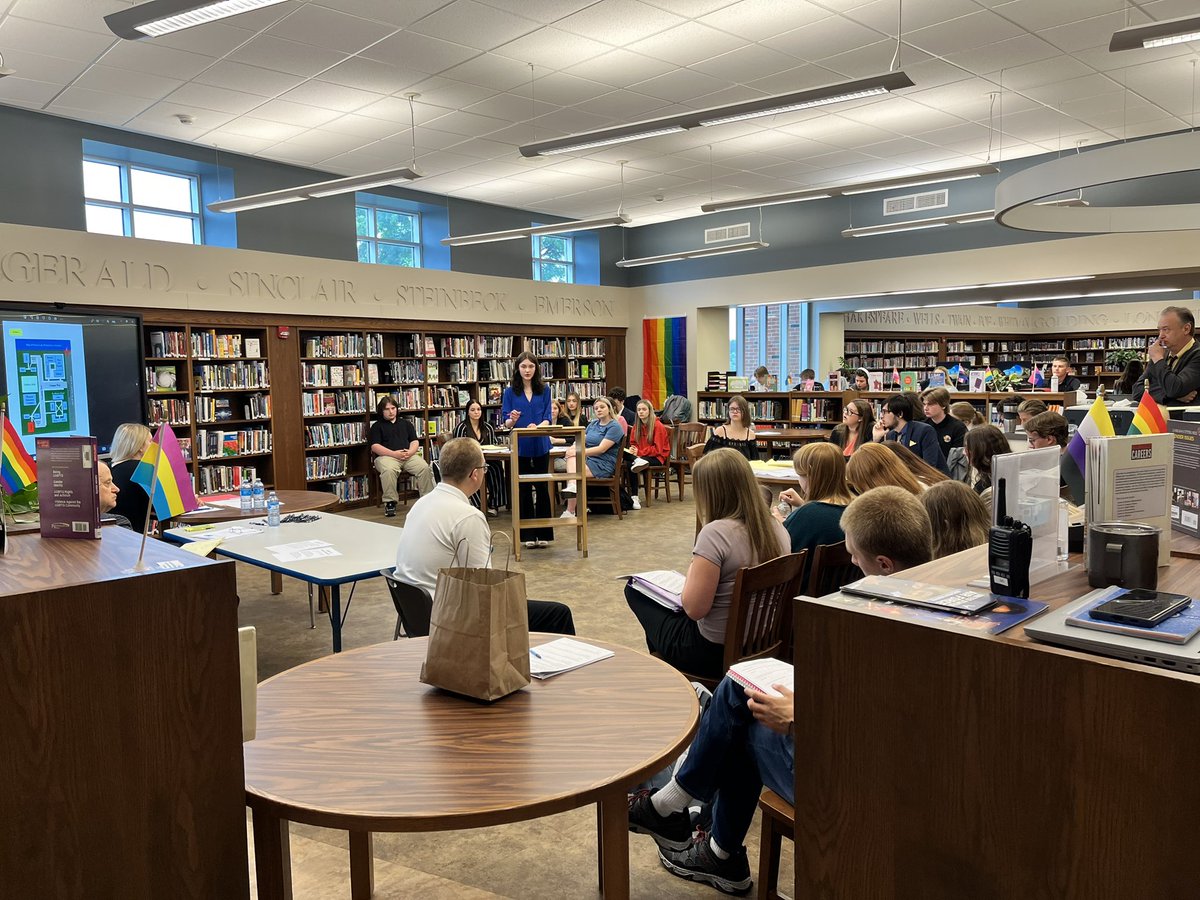 FMS_principal's tweet photo. FHS Mock trial underway. Students today are putting their skills to work. Well done! https://t.co/R2SW9fHSah
