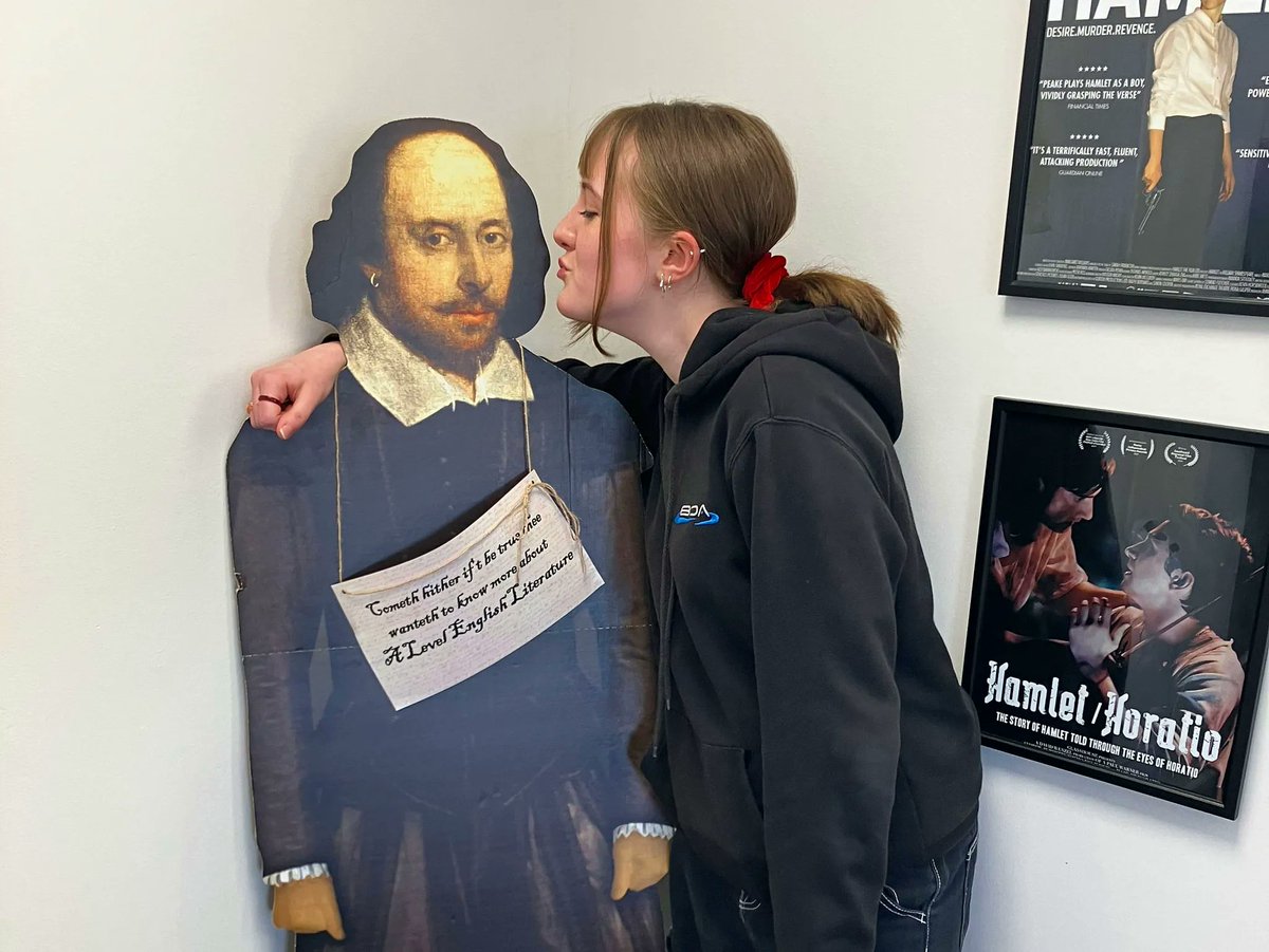 Well done to Mia Lloyd (Y12) on winning @TheRSC #37PlaysProject with her script for 'Land Wreck'. Chosen from over 2000 entries (inc experienced writers) she won a place in the top 37 plays & will now be published to celebrate the 400th anniversary of Shakespeare's First Folio.
